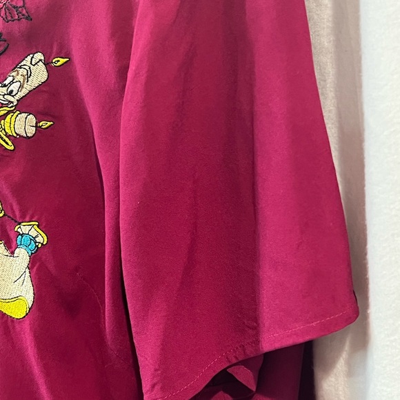 NWT-Her Universe/red Disney Belle short sleeve buttons/ tie top 3X - Picture 6 of 13